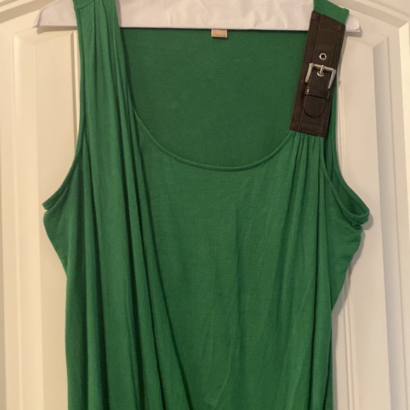 Bold green Michael Kors tank dress in easy care Rayon spandex blend. No smoking - Picture 5 of 5
